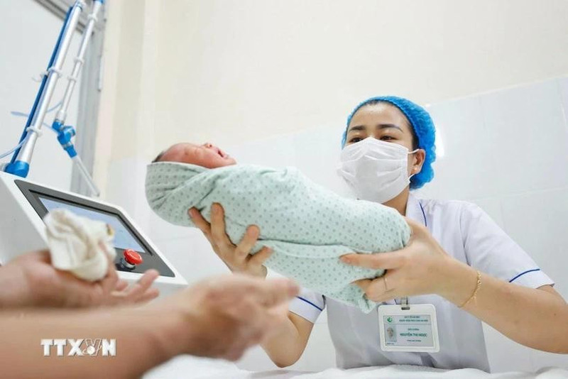Niño recién nacido en un hospital. (Fuente: VNA)