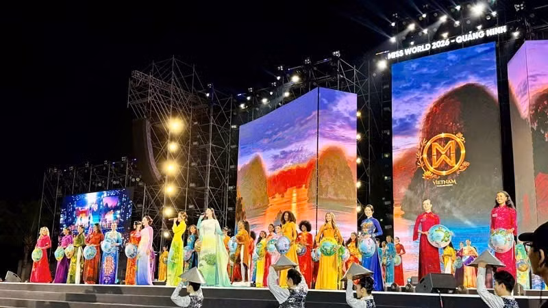En la ceremonia de apertura. 