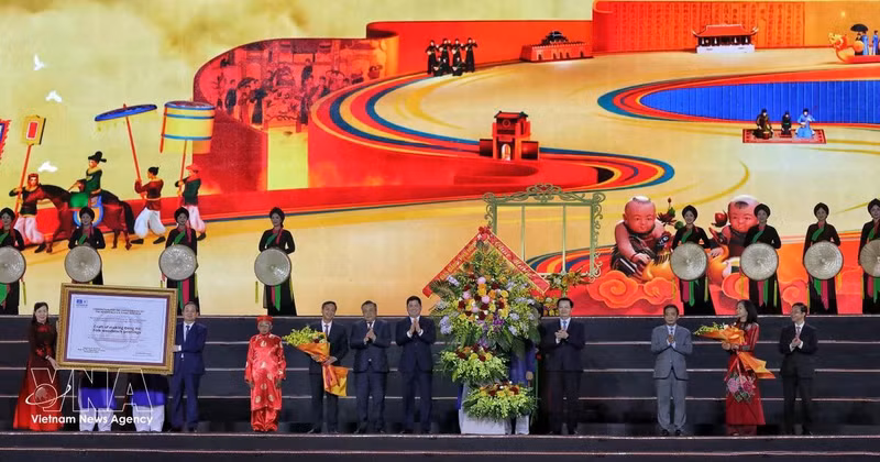 Unesco honra a oficio de pinturas Dong Ho y complejo Yen Tu de Vietnam (Foto: VNA)