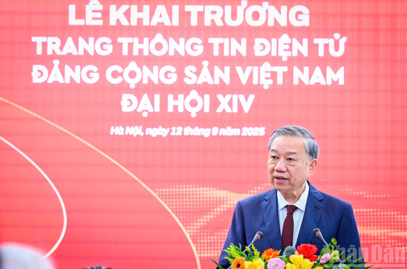 El secretario general del Partido Comunista de Vietnam, To Lam, interviene en la cita. 