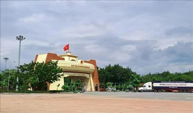 El paso fronterizo Lao Bao – Densavan (Fuente: VNA)