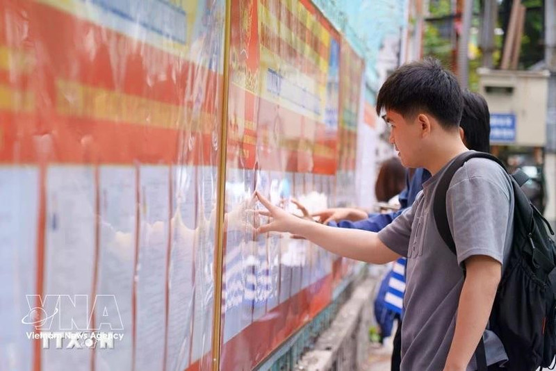 Medios y académicos extranjeros destacan importancia de las próximas elecciones en Vietnam