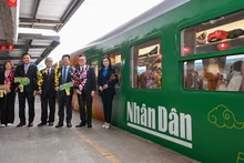 [Foto] Lanzan el 'Tren de la felicidad'