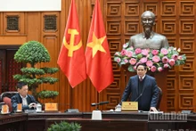 [Foto] Premier vietnamita preside reunión del Comité Directivo Gubernamental para la Gestión Macroeconómica