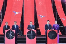 [Foto] Premier asiste a ceremonia de inauguración de Feria de Primavera de 2026