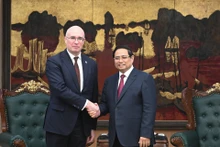 [Foto] Premier vietnamita recibe al director general de la agencia rusa TASS
