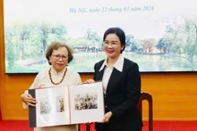 Área de reliquias del Presidente Ho Chi Minh recibe valiosas fotografías históricas (Foto: VGP)