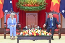 [Foto] Máximo dirigente partidista sostiene encuentro con gobernadora general de Australia