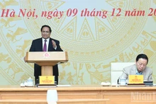 El primer ministro de Vietnam, Pham Minh Chinh, preside la 25ª reunión del Comité Directivo Nacional para la Lucha contra la pesca INDNR. (Foto: Nhan Dan)