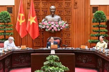 [Foto] Premier vietnamita preside reunión para dar opiniones sobre el borrador del proyecto de desarrollo cultural