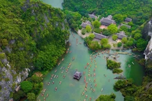 [Vídeo] TripAdvisor honra destinos turísticos de provincia vietnamita de Ninh Binh