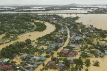 Inundaciones en la comuna de Nong Cong, provincia de Thanh Hoa. (Foto: VNA)