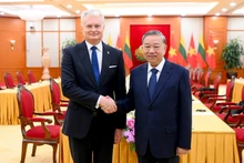 [Foto] Líder partidista de Vietnam se reúne con presidente de Lituania