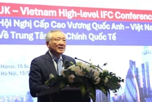 El viceprimer ministro vietnamita Nguyen Hoa Binh habla en la cita. (Foto: VGP)