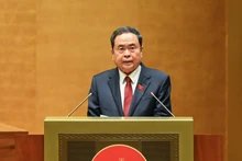 El presidente de la Asamblea Nacional, Tran Thanh Man, habla en el décimo período de sesiones de la XV Asamblea Nacional (Foto: Nhan Dan)