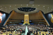El plenario del 80° período de sesiones de la Asamblea General de la ONU en Nueva York. (Foto: VNA)