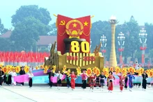 Vietnamitas en el extranjero celebran el 80º aniversario del Día Nacional con eventos en todo el mundo