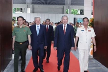 [Foto] Máximo dirigente partidista asiste a la inauguración de la sede del Ministerio de Seguridad Pública