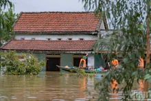 Más de 22 mil personas evacuadas por las inundaciones en el centro de Vietnam (Foto: Nhan Dan)