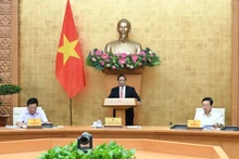 [Foto] Premier vietnamita preside reunión del Comité Directivo para importantes proyectos nacionales de transporte