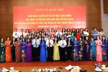 El presidente de la Asamblea Nacional, Tran Thanh Man, reconoce el papel crucial de las mujeres en el desarrollo nacional. (Foto: Nhan Dan)