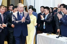 El secretario general del Partido Comunista de Vietnam (PCV), To Lam, asiste a la Conferencia Económica de Alto Nivel Vietnam–Reino Unido.