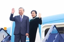 El secretario general del Partido Comunista de Vietnam, To Lam, y su esposa concluyen con éxito su visita oficial al Reino Unido.