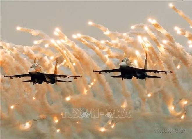 La Fuerza Aérea de Vietnam ha sido equipada con aviones de combate Su-30MK2. (Foto: VNA) La Fuerza Aérea de Vietnam ha sido equipada con aviones de combate Su-30MK2. (Foto: VNA)