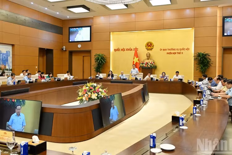 [Foto] Inauguran tercera reunión del Comité Permanente de Asamblea Nacional de Vietnam