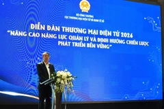 El subdirector del Departamento de Comercio Electrónico y Economía Digital del Ministerio de Industria y Comercio, Hoang Ninh (Foto: VNA)