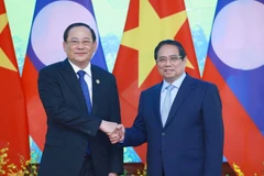 Vietnam y Laos refuerzan vinculación estratégica