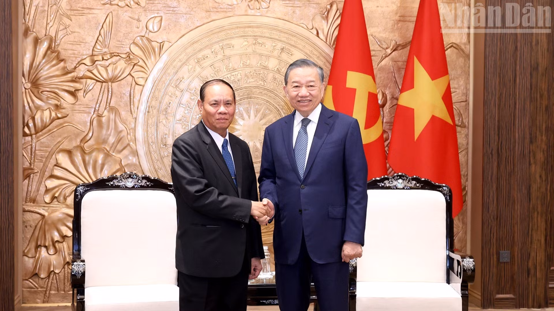 [Foto] Líder vietnamita recibe al dirigente partidista de Laos