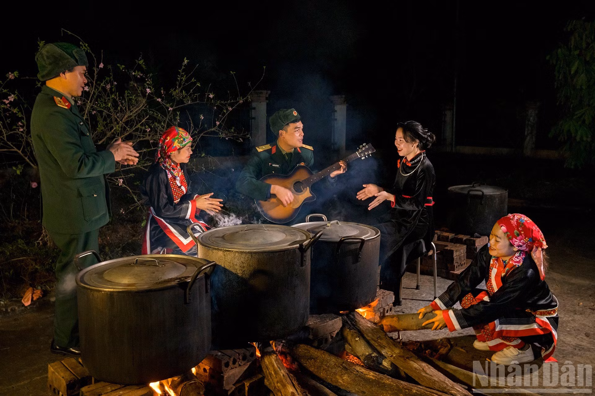 Calidez en una noche primaveral. (Autor: Nguyen Van Cuong)