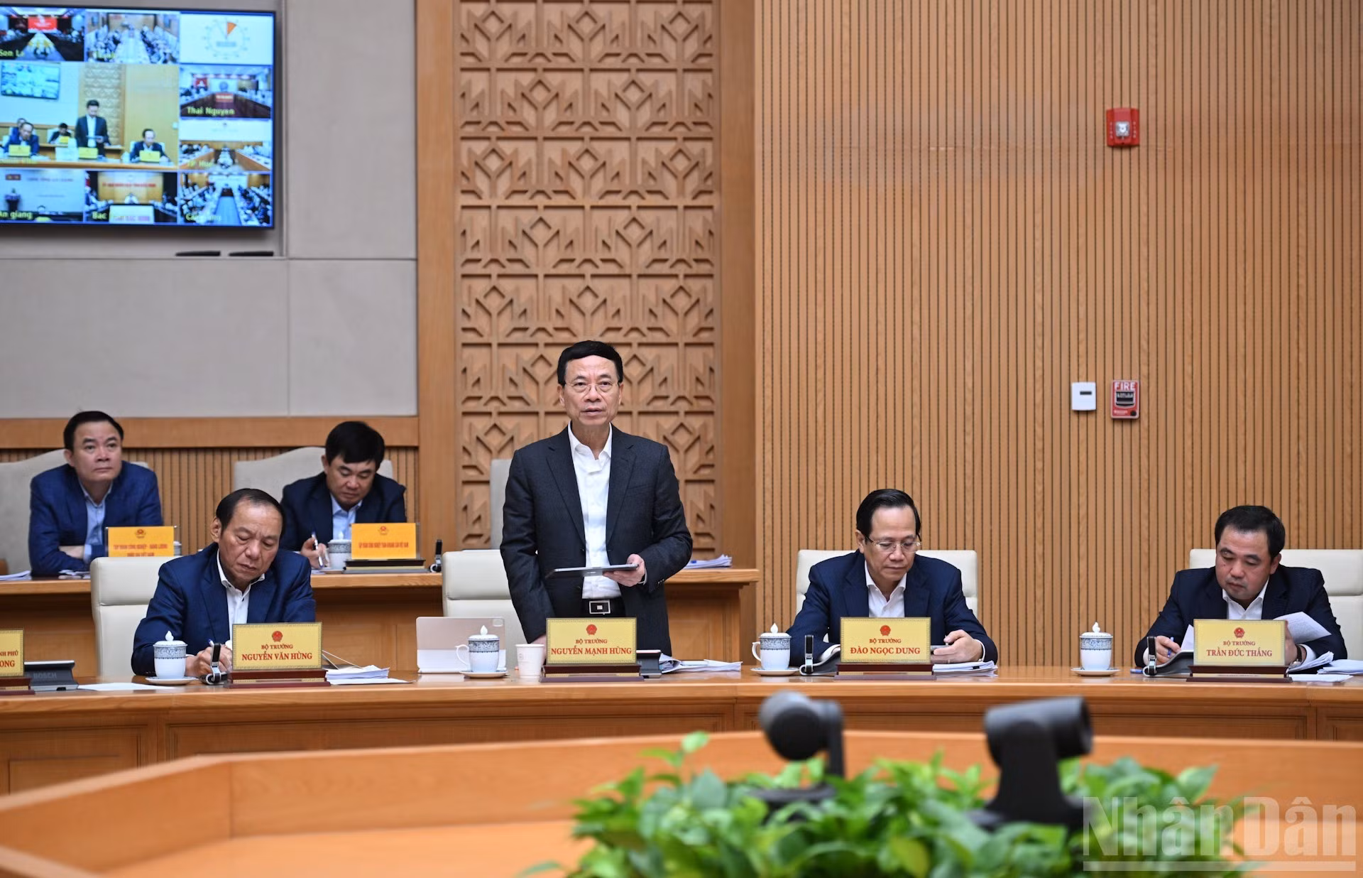 El ministro de Ciencia y Tecnología, Nguyen Manh Hung, en el evento.