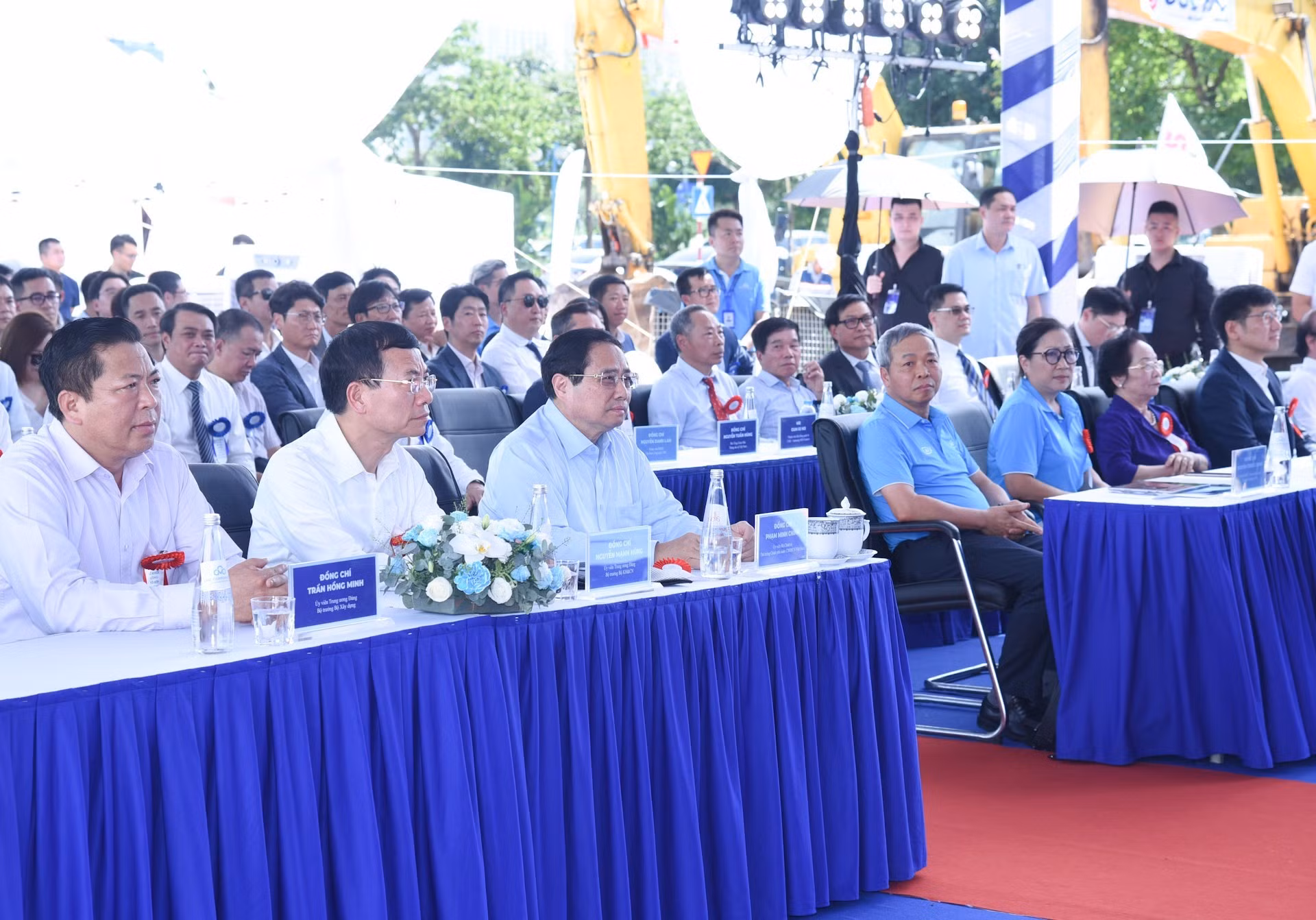 Minh Chinh en el acto.