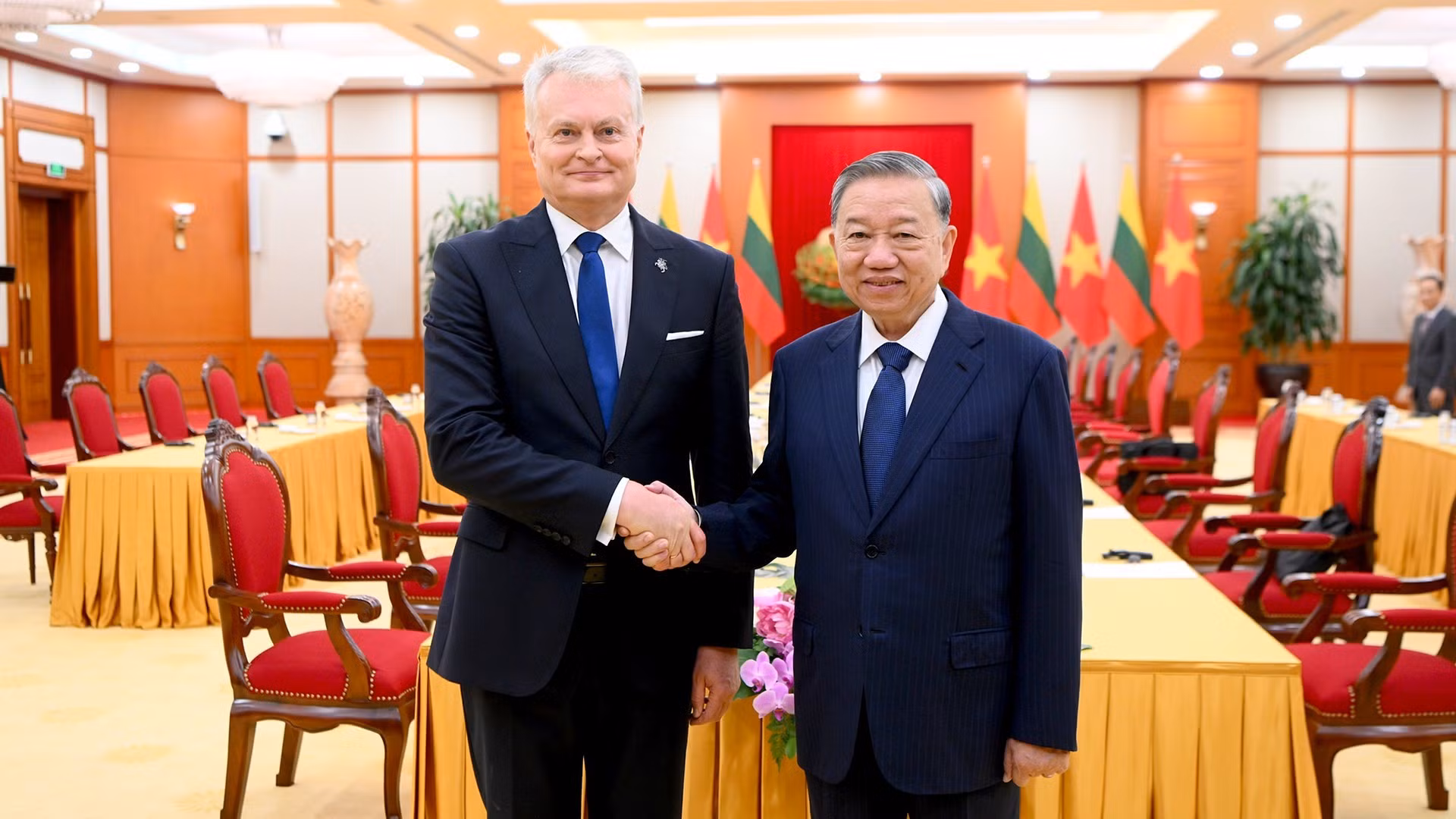 [Foto] Líder partidista de Vietnam se reúne con presidente de Lituania