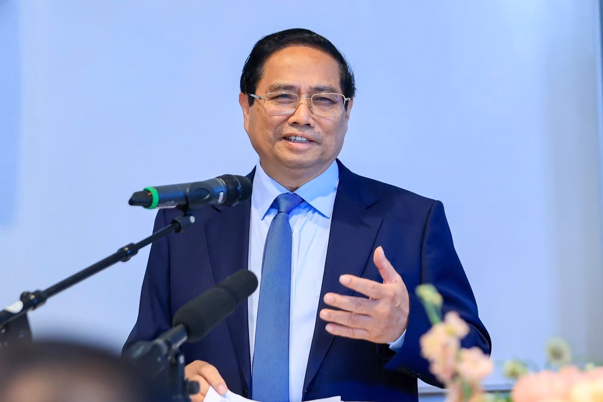 [Foto] Premier vietnamita pronuncia un discurso sobre políticas en Escuela de Economía de Estocolmo