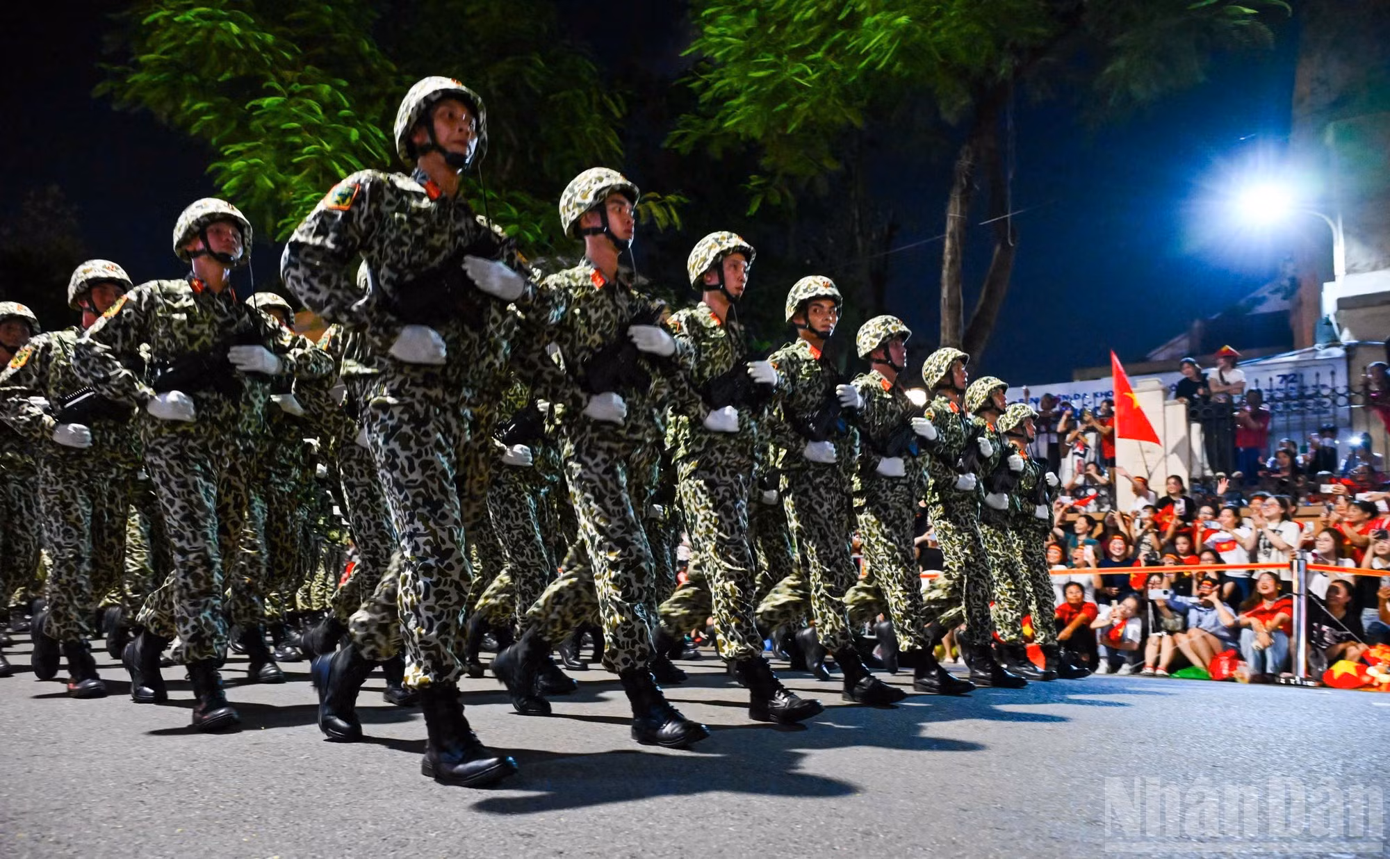 Bloque de oficiales de fuerzas especiales.