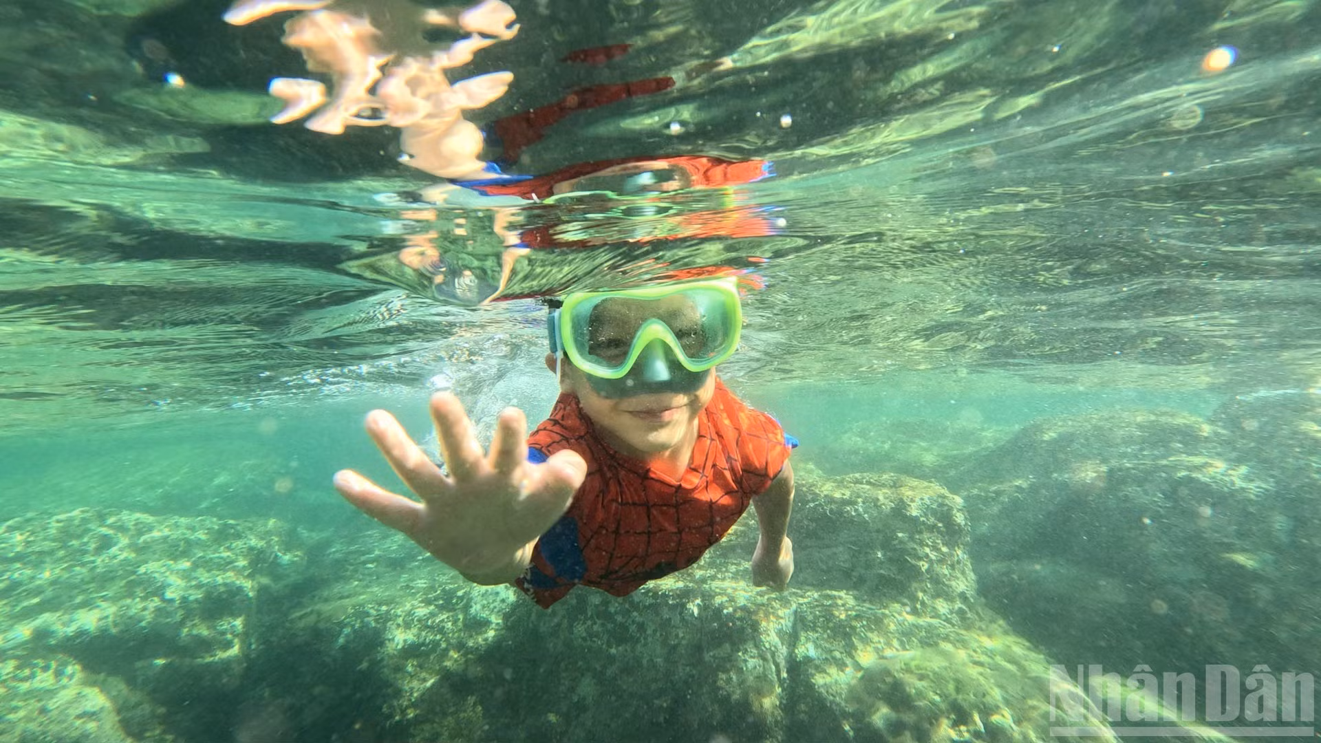 Las piscinas naturales tienen una profundidad máxima de dos metros, lo que las hace muy seguras para los visitantes.