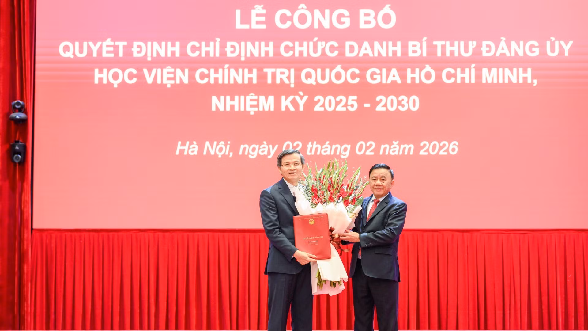 le-cong-bo-bt-hvctqg-11-7880.jpg