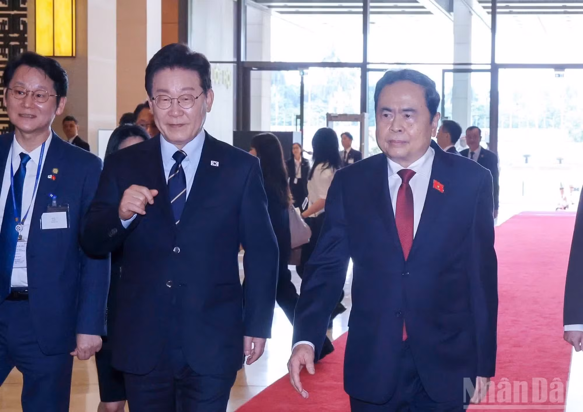 Tran Thanh Many Lee Jae Myung.