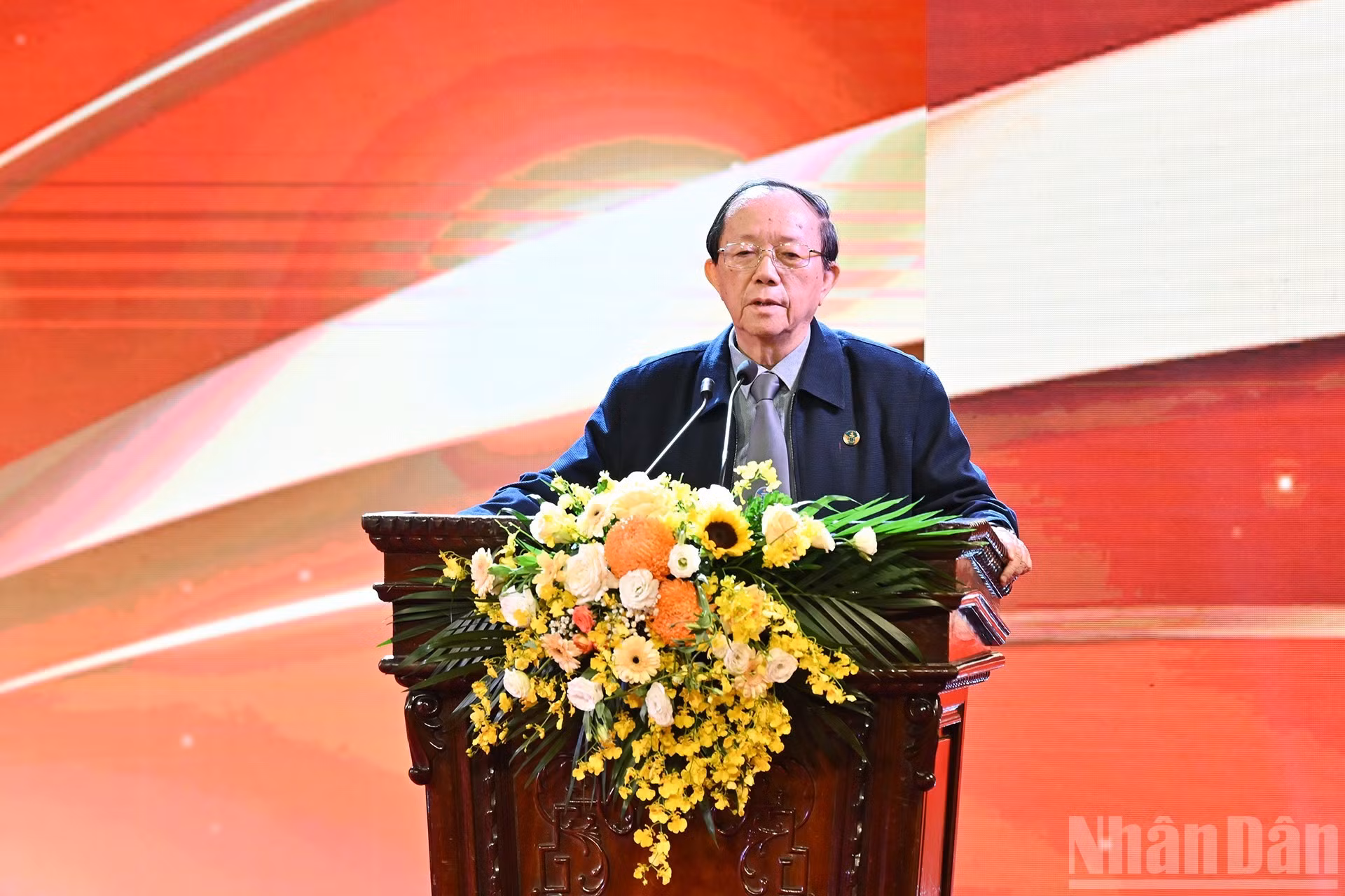 El ex presidente de la Federación de Abogados de Vietnam, Le Thuc Anh, habla en el evento.