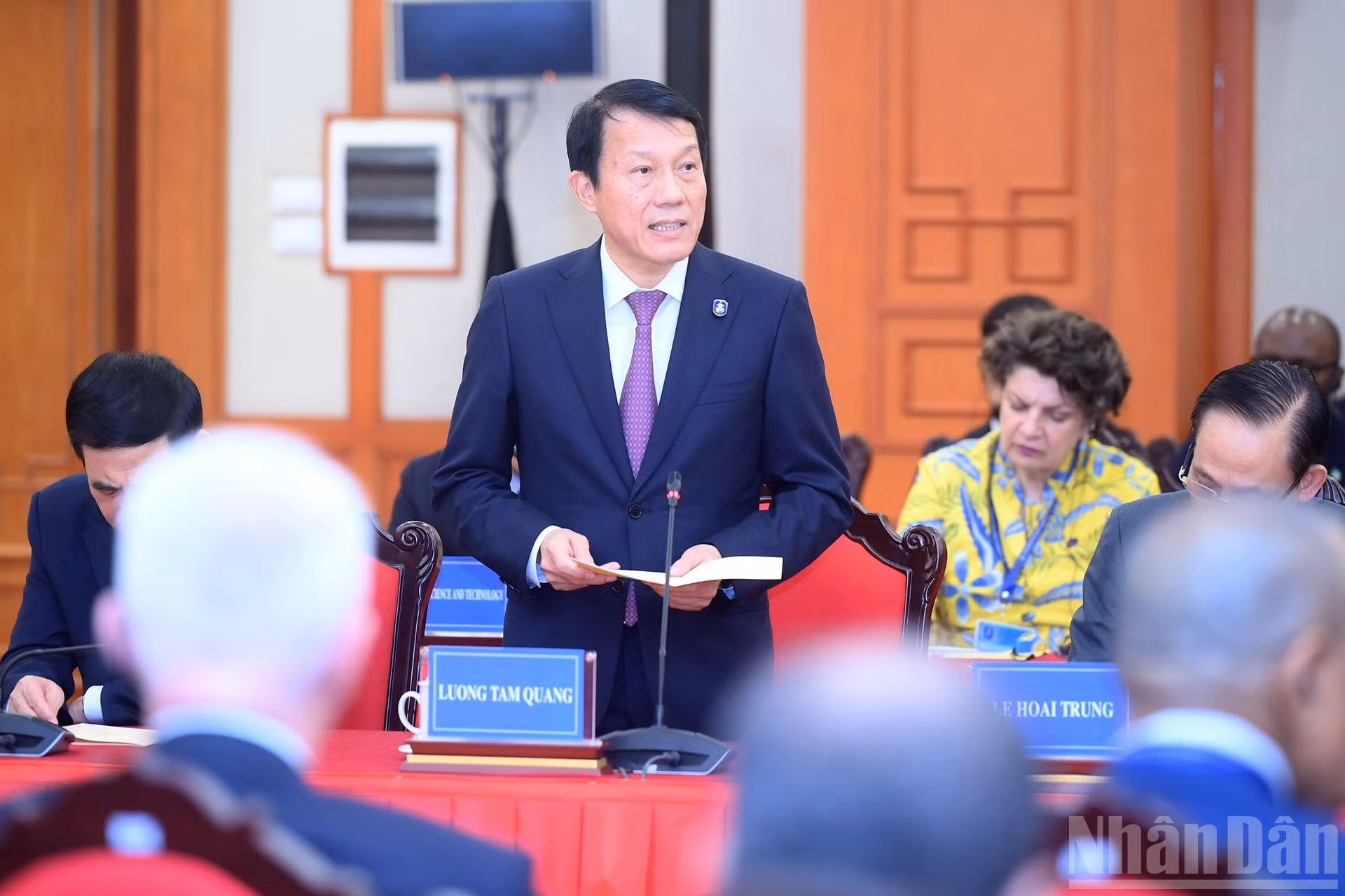 El ministro de Seguridad Pública, Luong Tam Quang, interviene en el evento.