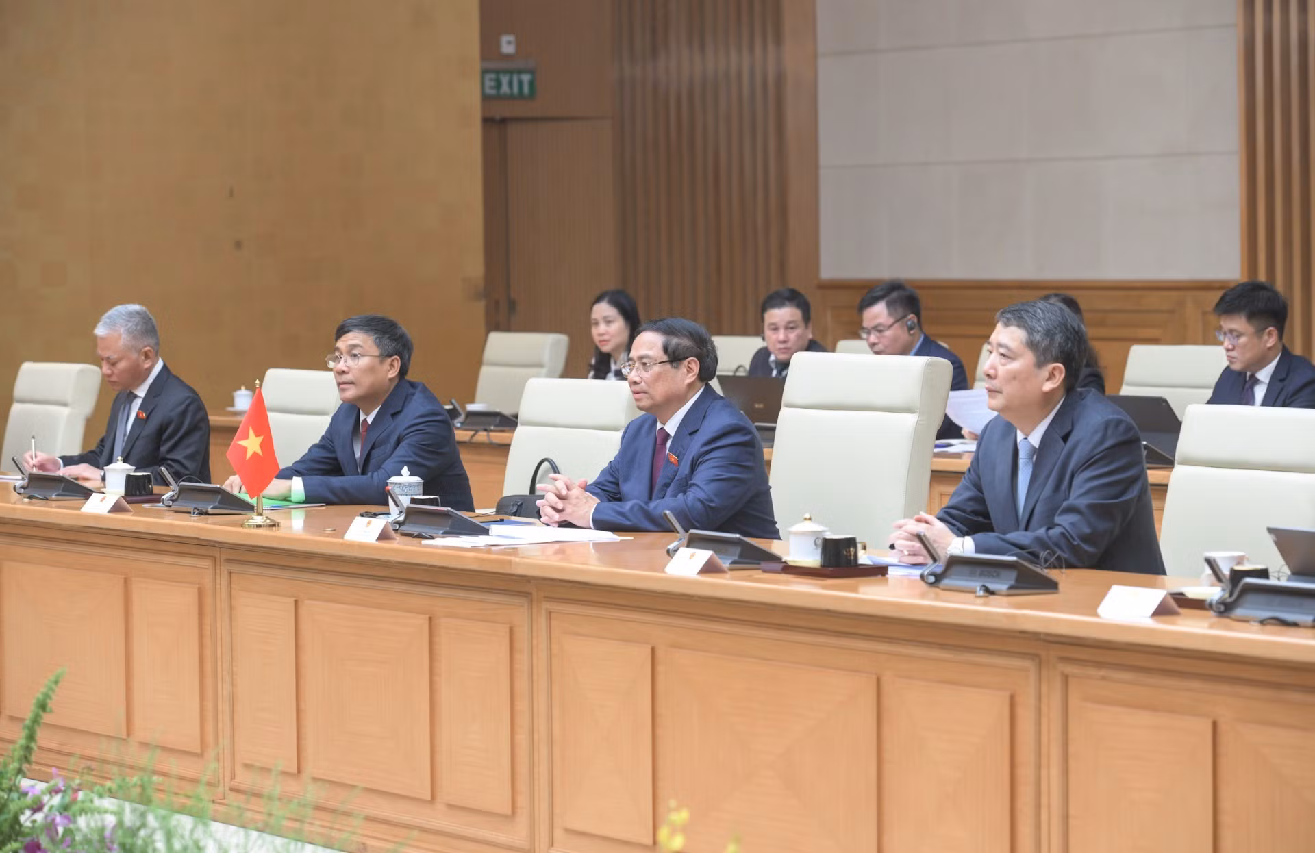 La parte vietnamita en la cita.