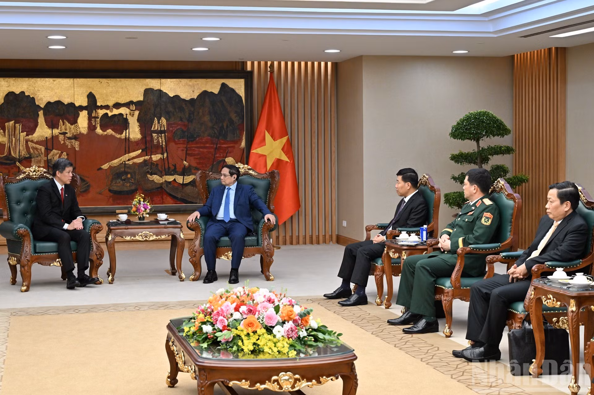 Delegados vietnamitas en la reunión.