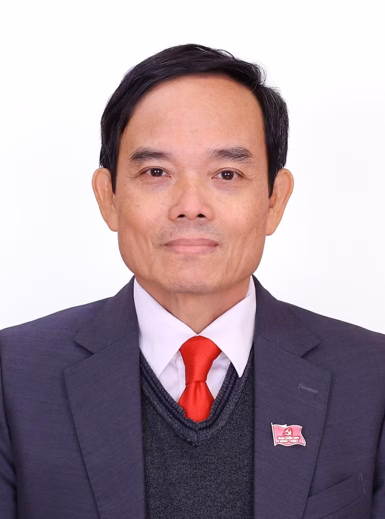TRAN LUU QUANG, secretario del Comité Central del PCV, secretario del Comité del Partido en Ciudad Ho Chi Minh