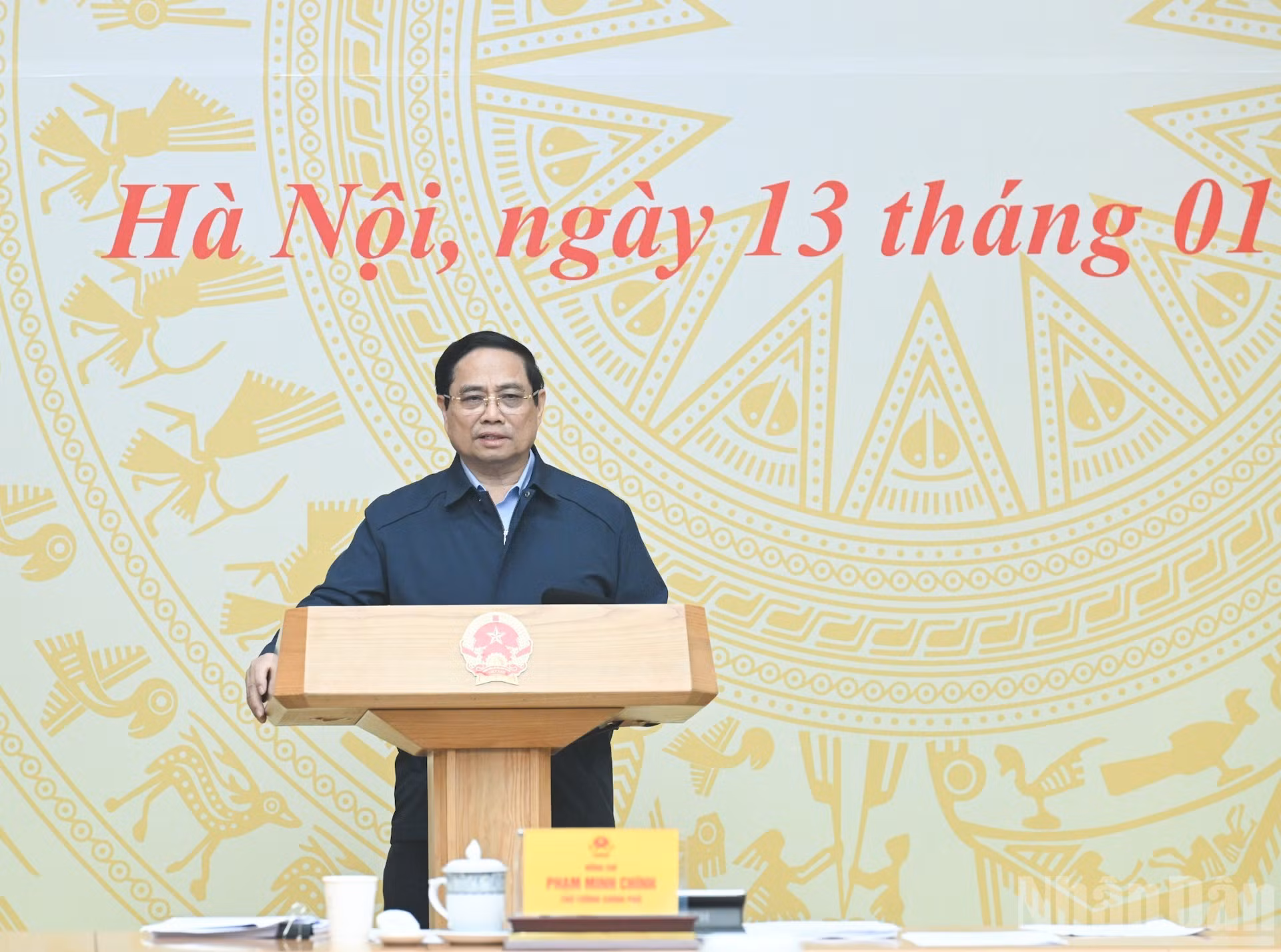 El primer ministro de Vietnam, Pham Minh Chinh, habla en la cita.