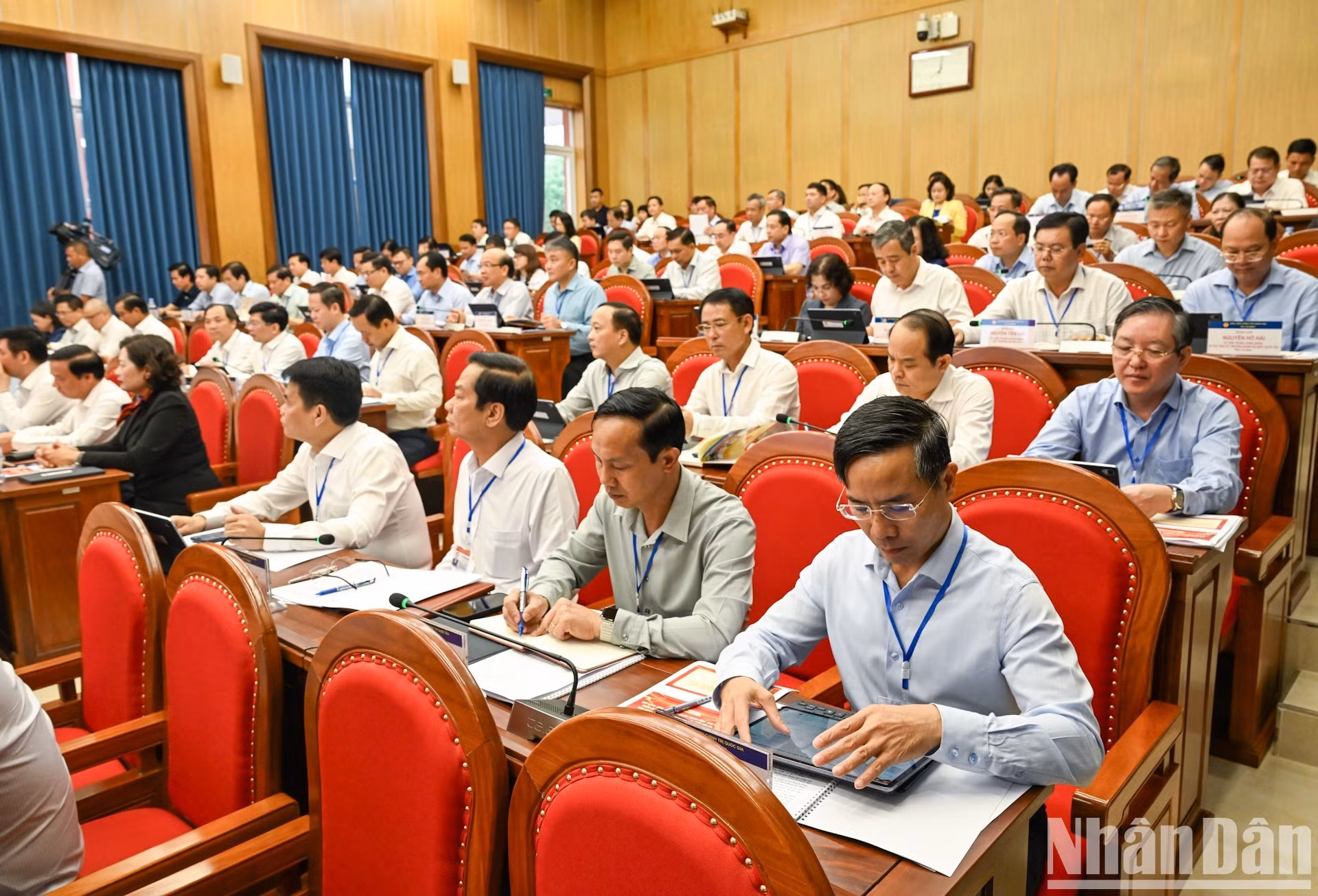 Participantes en el Programa de formación y actualización de conocimientos dirigido a los miembros del Comité Central del PCV del XIV mandato.