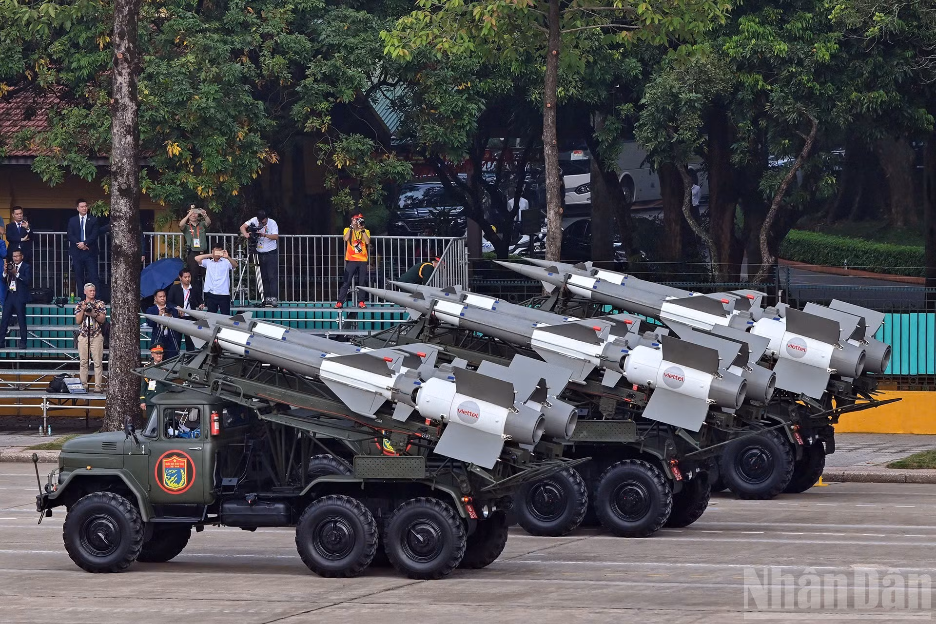 Sistema de misiles antiaéreos S-125 VT, investigado, mejorado y modernizado por el grupo Viettel.