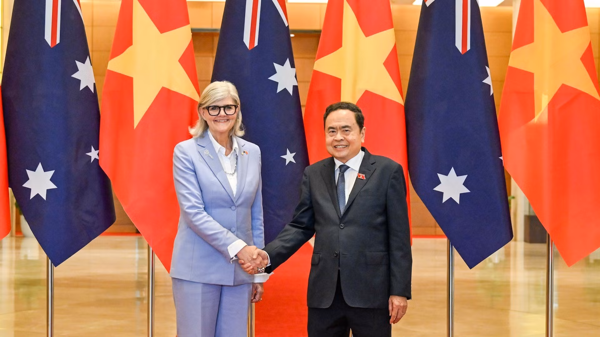 [Foto] Titular del Legislativo vietnamita recibe a gobernadora general de Australia